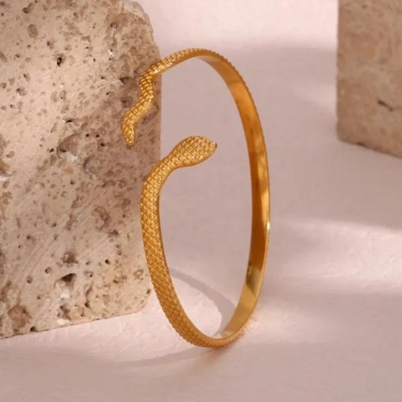 New 18K Gold Open Adjustable Snake Bangle, NICE BANGLE, CUTE BANGLE - Picture 4 of 6